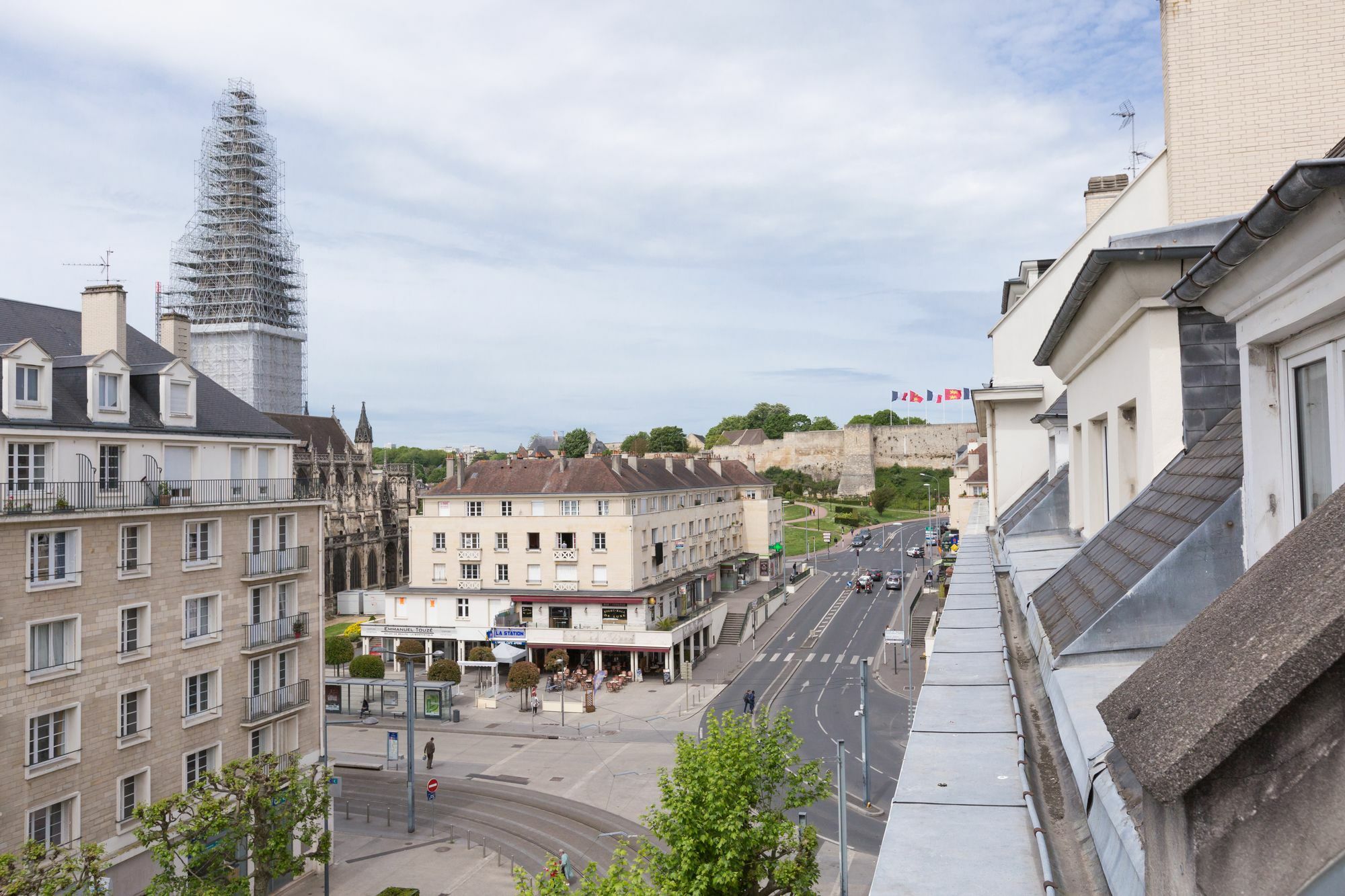 Hotel Du Chateau Caen Exterior foto